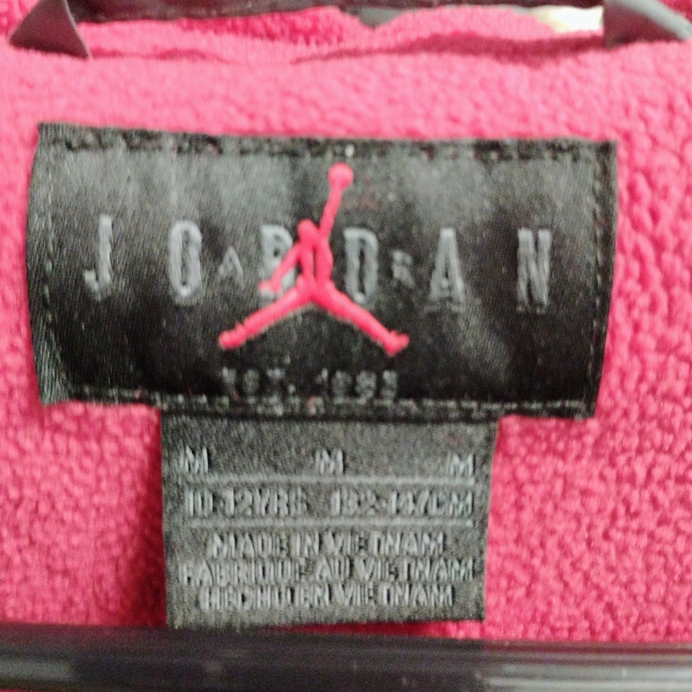 Jordan Kids Gray Puffer Jacket - Picture 5 of 5